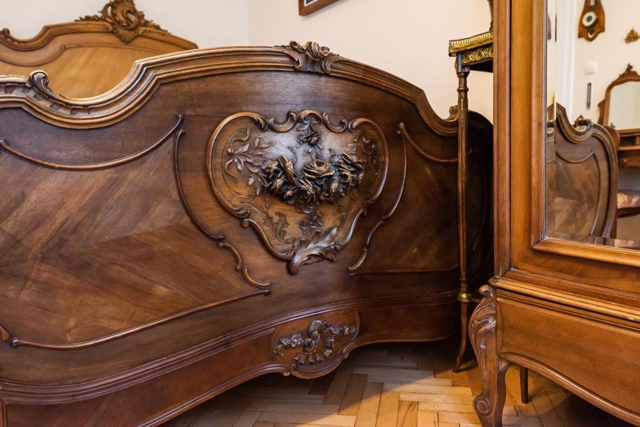 Downtown Antique Apartment Warsawa Bagian luar foto